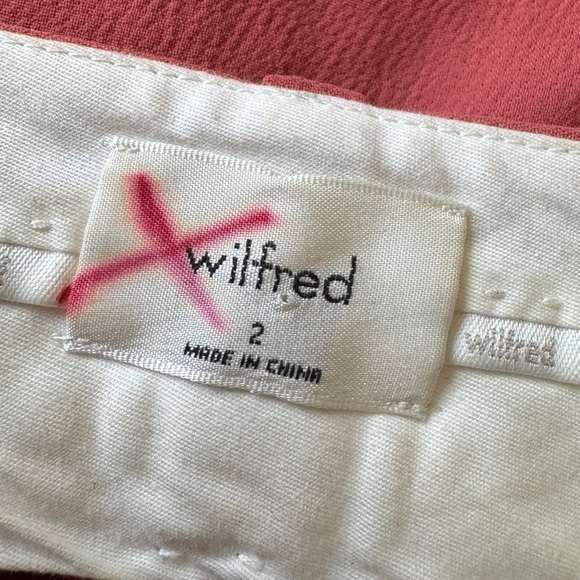 Aritzia Wilfred Effortless Short- Long, Sienna Red, Size 2 - Picture 5 of 7